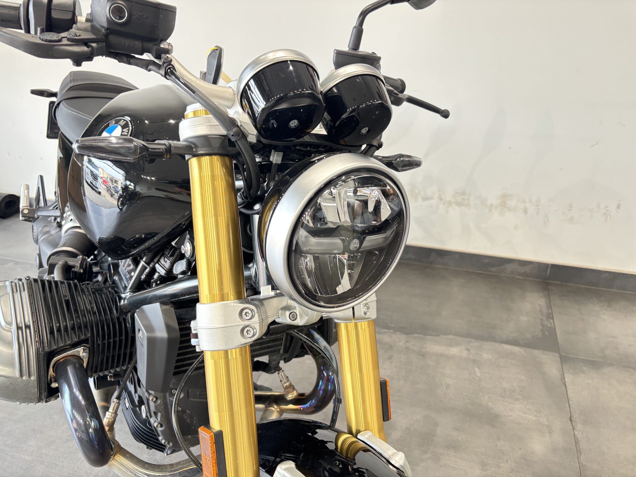 BMW R 12 NineT