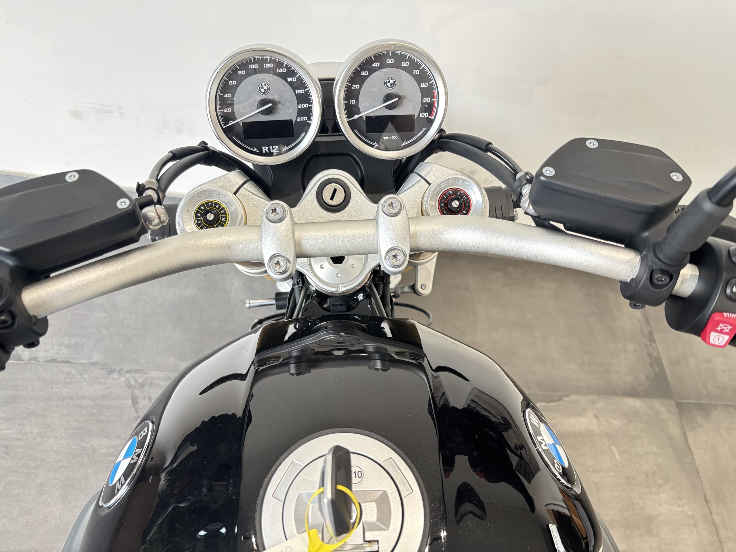 BMW R 12 NineT