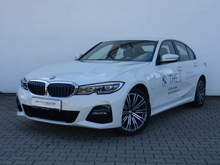 BMW 330e xDrive