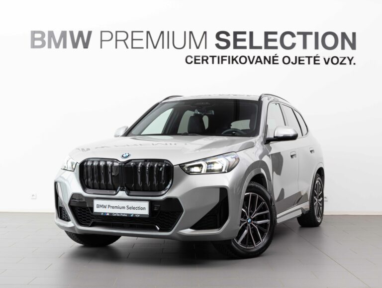 BMW iX1 xDrive30