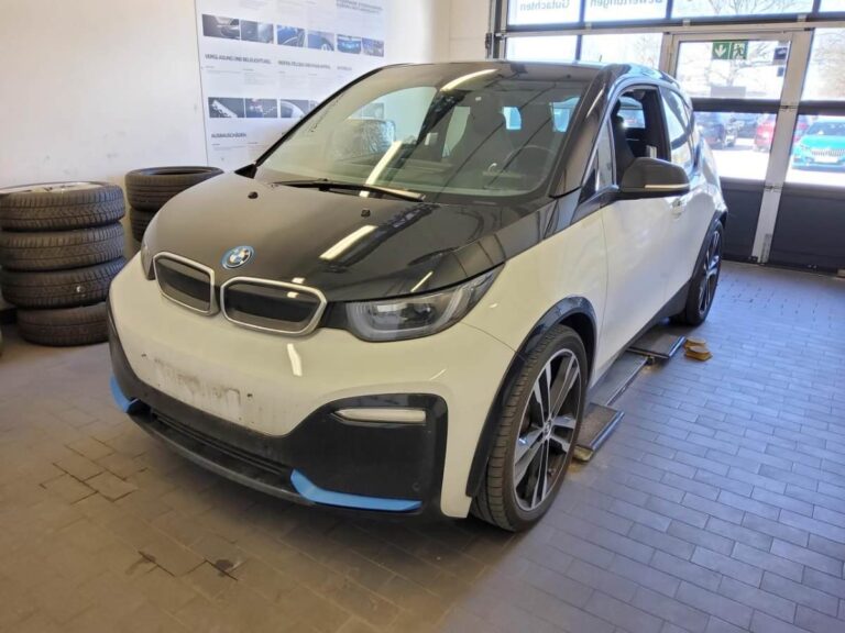 BMW i3s