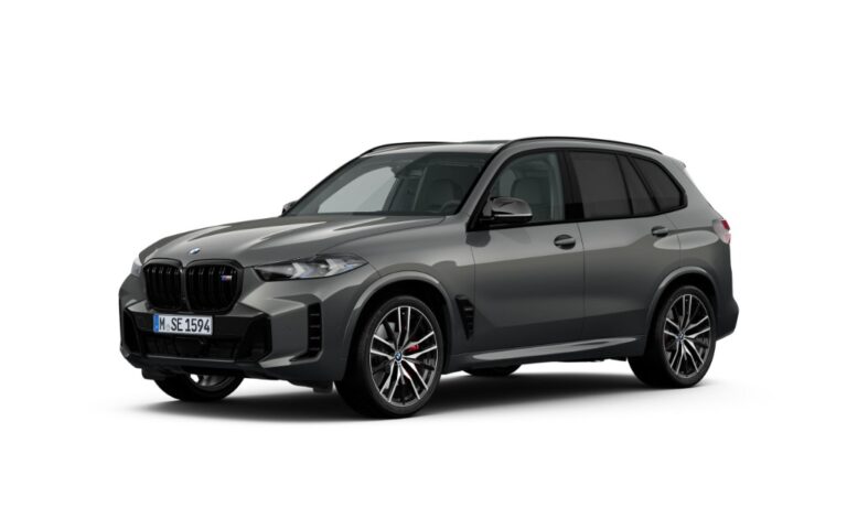 BMW X5 M60i