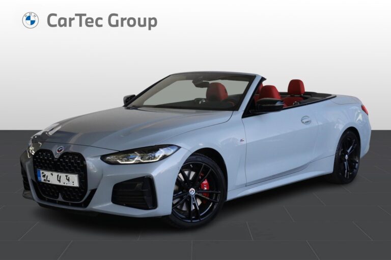 BMW M440i xDrive Convertible