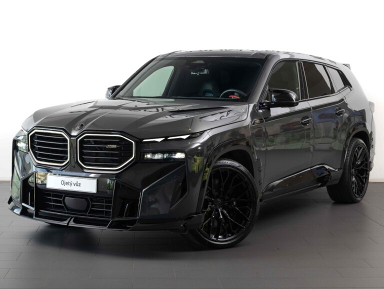 BMW XM