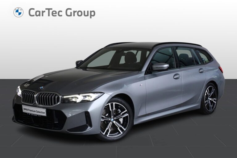 BMW 330i xDrive Touring