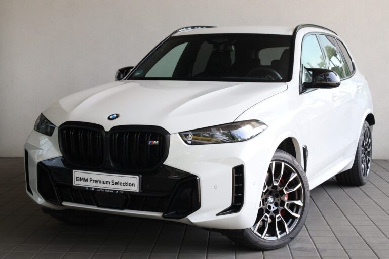 BMW X5 M60i
