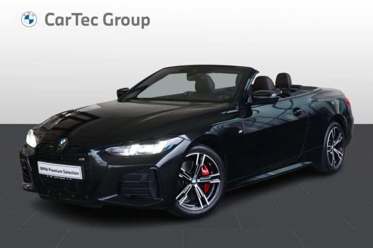 BMW M440i xDrive Convertible