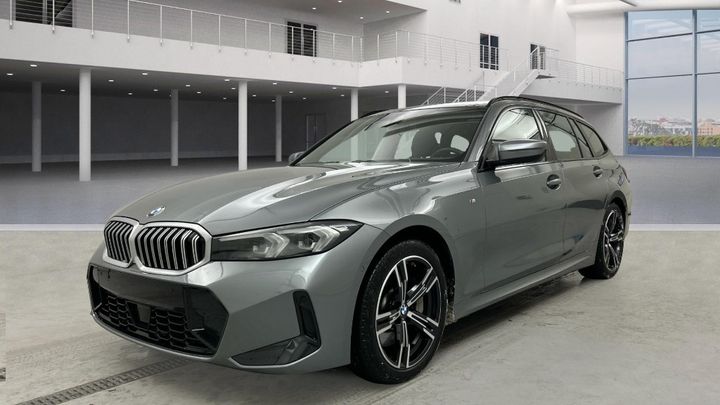 BMW 330i xDrive Touring