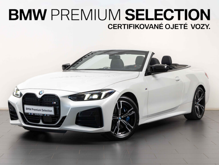 BMW M440i xDrive Convertible