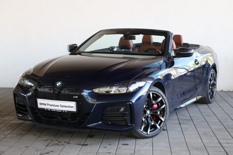 BMW M440i xDrive Convertible