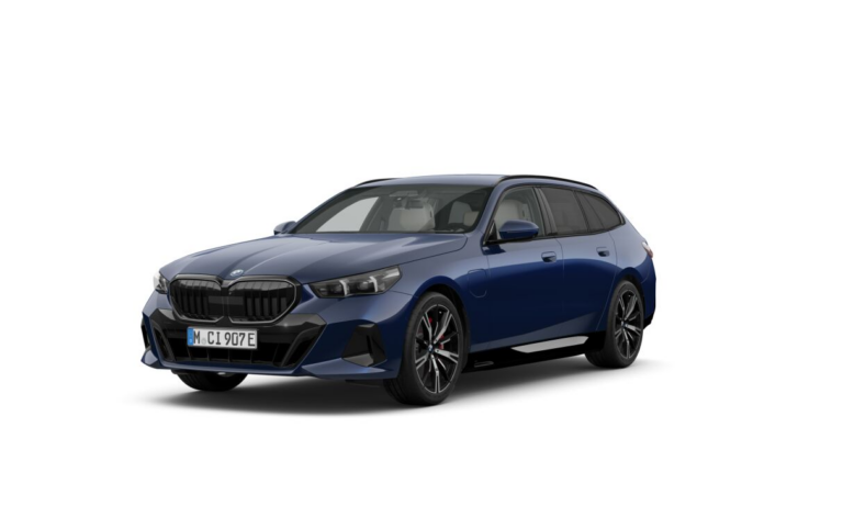 BMW 550e xDrive Touring