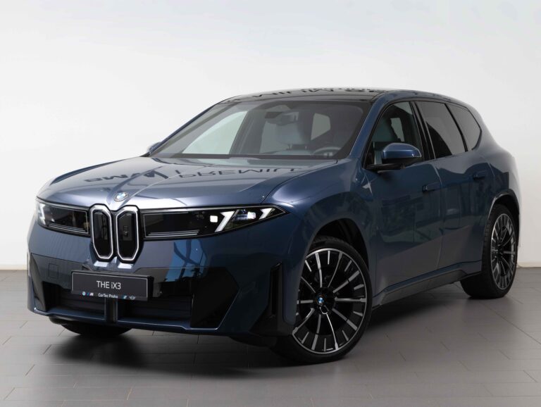 BMW iX3 50 xDrive